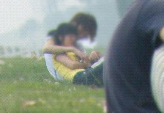 為何當(dāng)今青少年偷嘗禁果的年齡越來(lái)越小